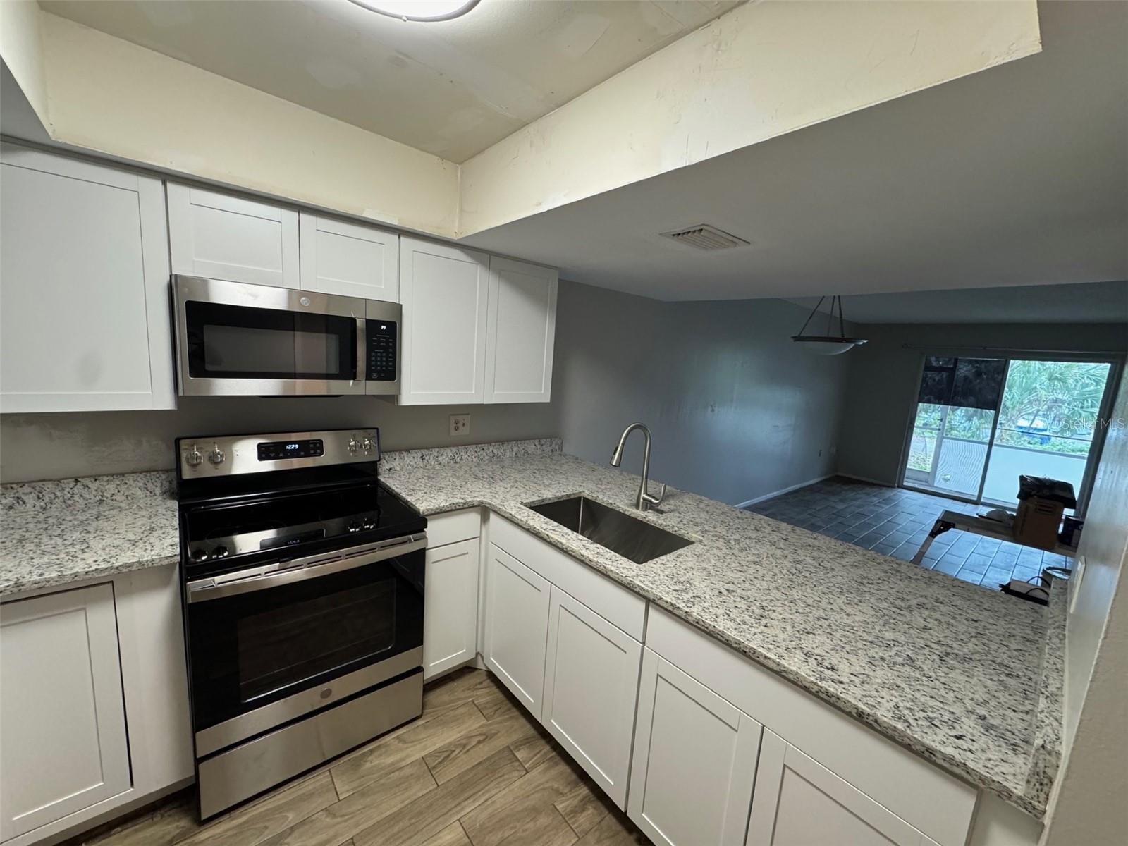 639 AVENUE F NW #12, WINTER HAVEN, FL, 33881