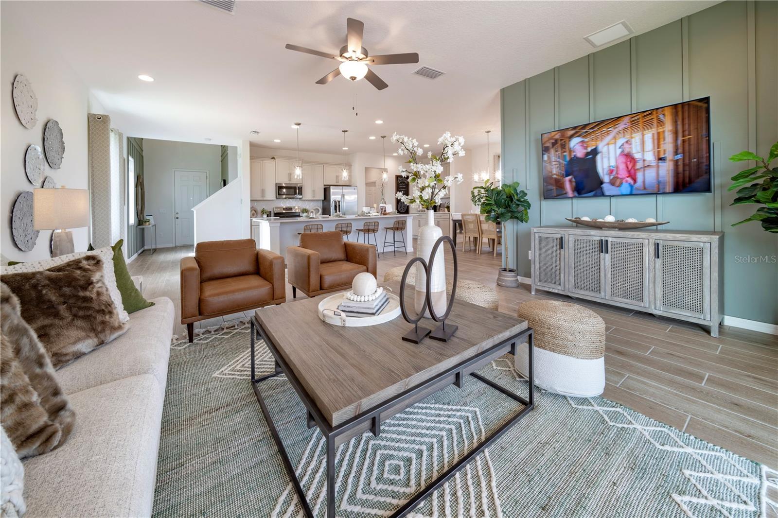7104 DILLY LAKE AVE, GROVELAND, FL, 34736