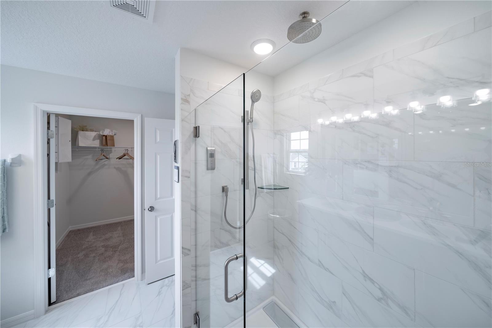 7104 DILLY LAKE AVE, GROVELAND, FL, 34736