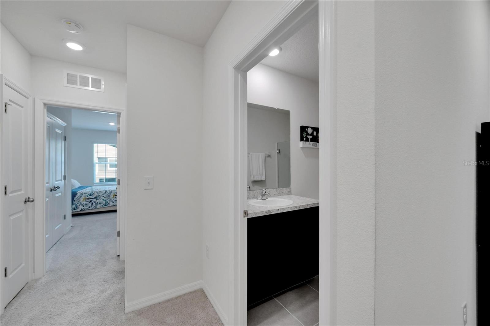 1967 HOVENWEEP RD, WESLEY CHAPEL, FL, 33543