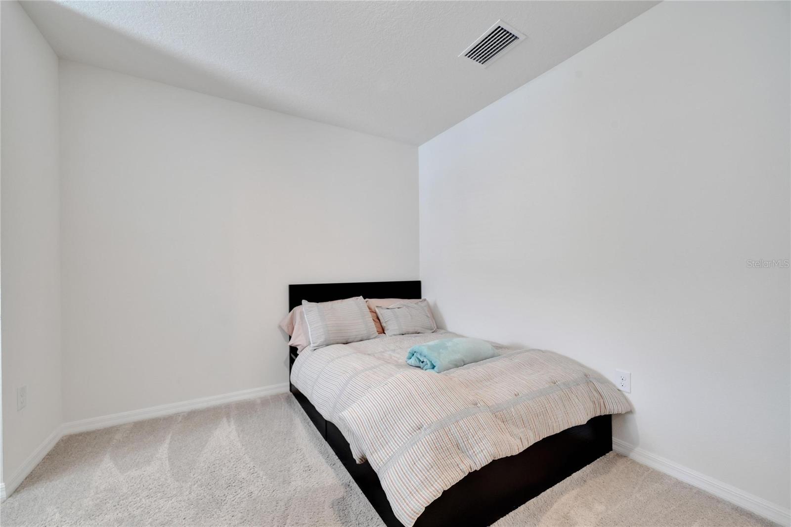 1967 HOVENWEEP RD, WESLEY CHAPEL, FL, 33543