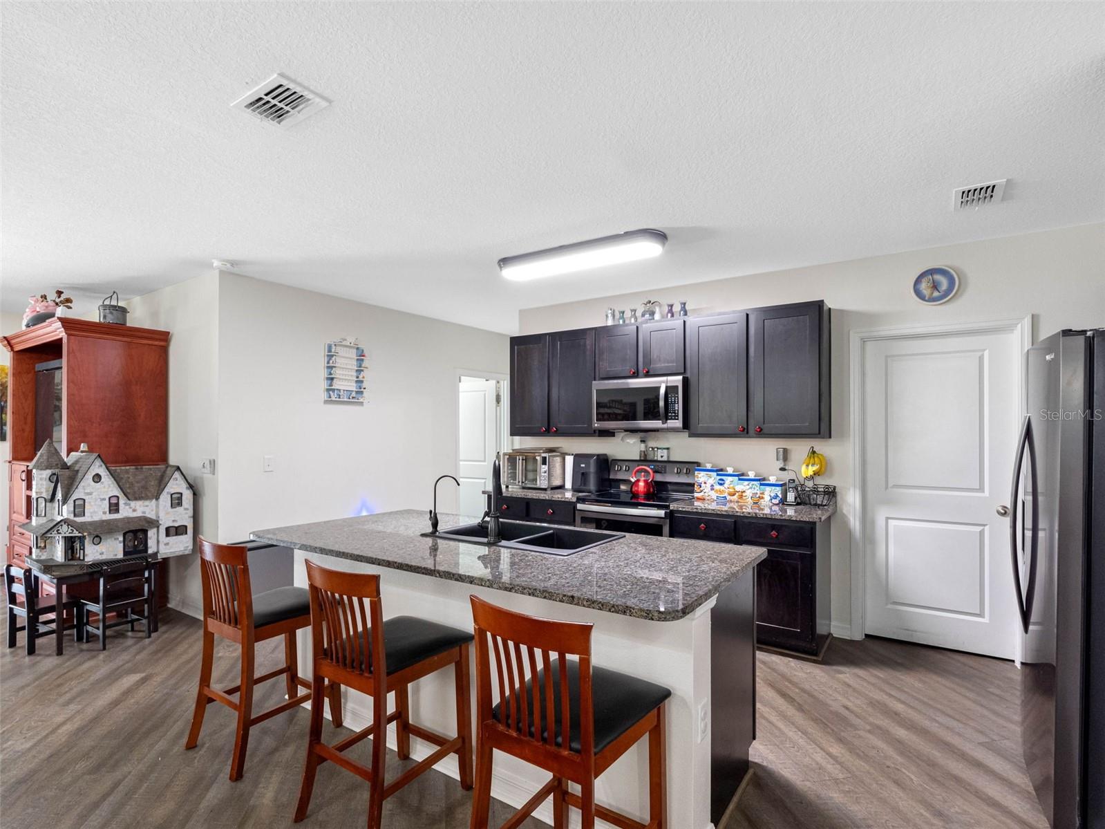 5946 81ST AVE N, PINELLAS PARK, FL, 33781