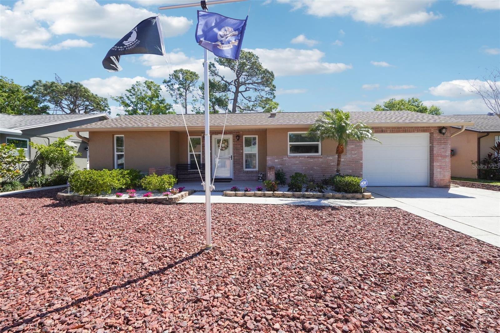 2033 WHITNEY DR, CLEARWATER, FL, 33760