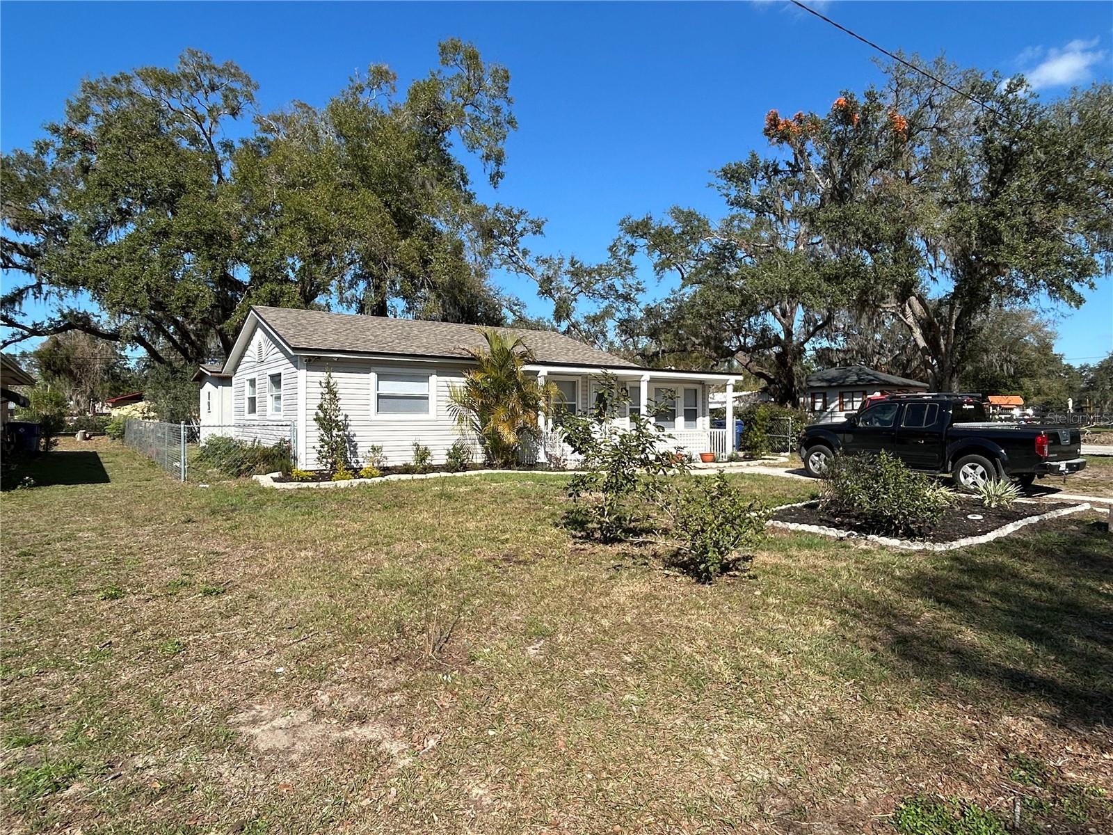 207 W GREENWOOD ST, GROVELAND, FL, 34736