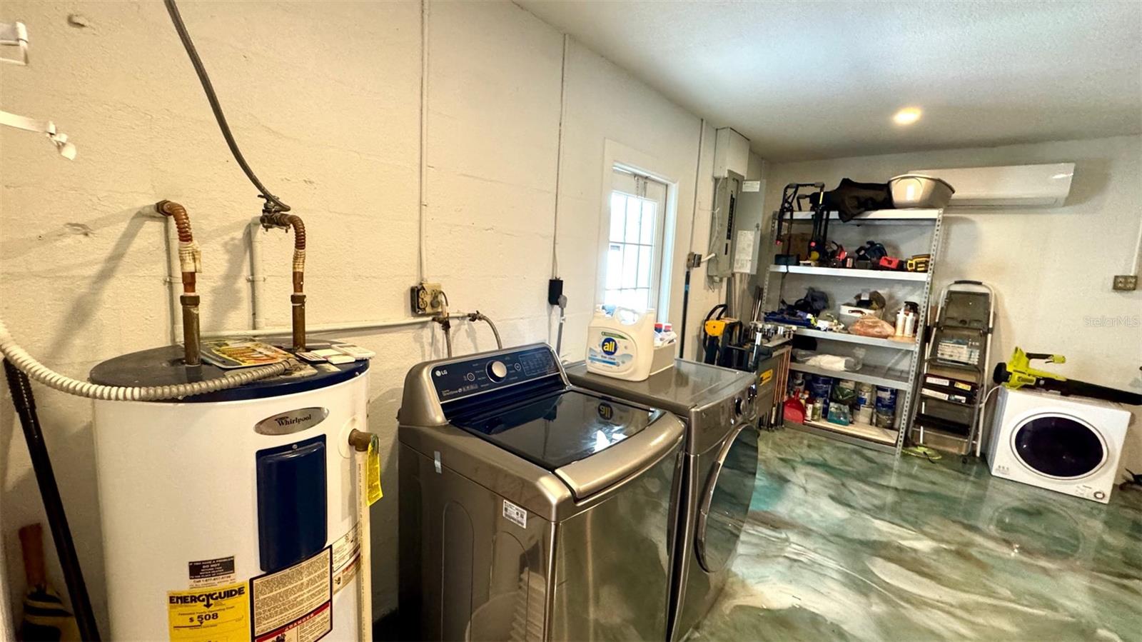 232 SE MONROE CIR N, ST PETERSBURG, FL, 33703