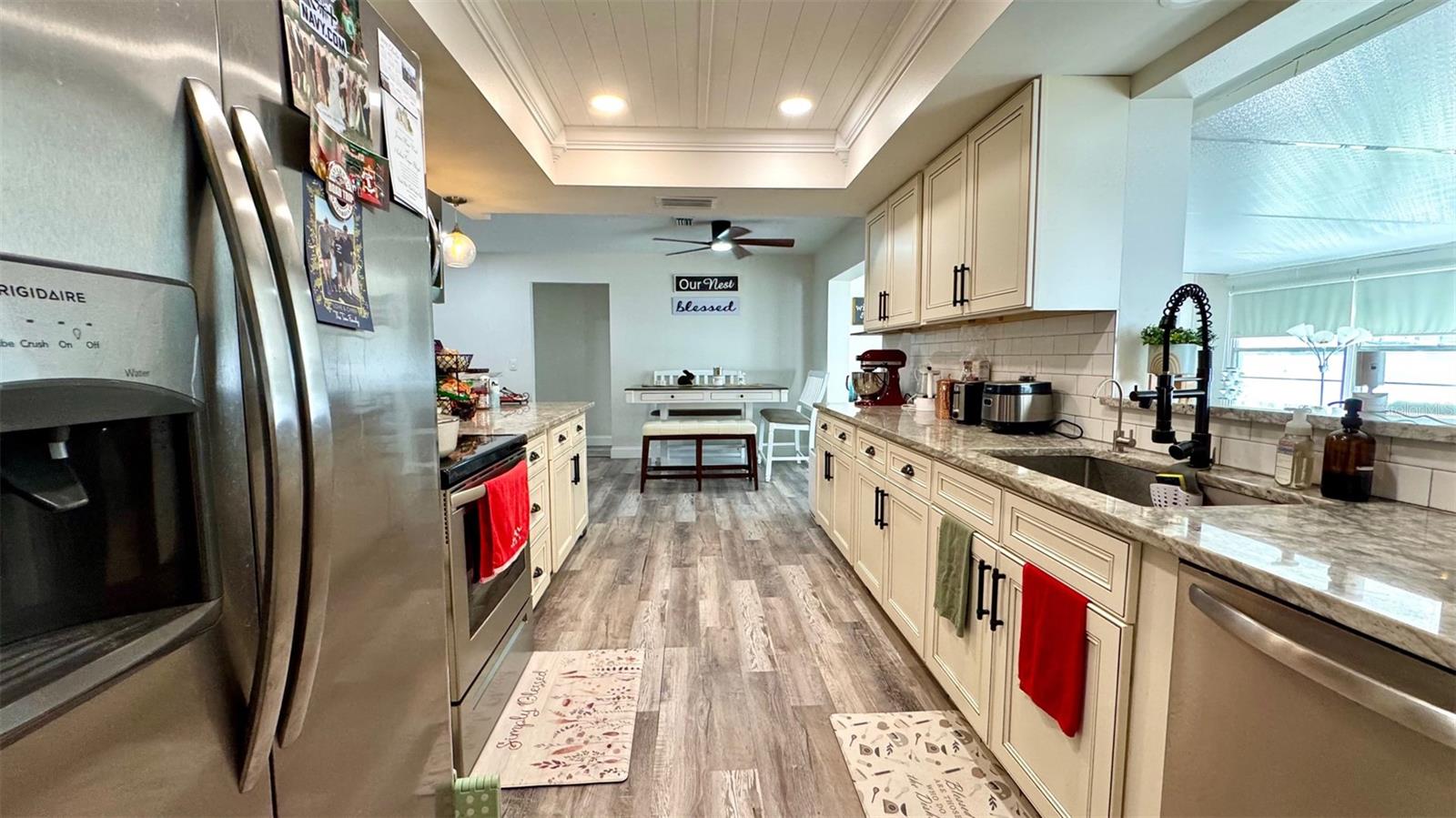 232 SE MONROE CIR N, ST PETERSBURG, FL, 33703