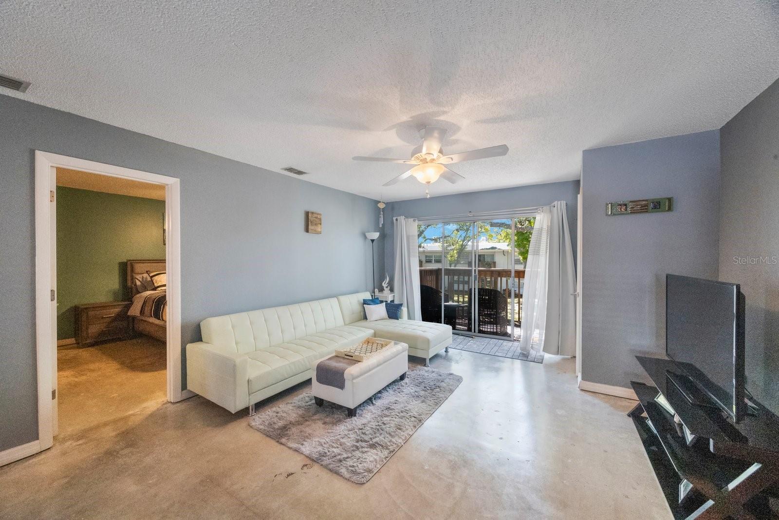 7700 92ND ST #207, SEMINOLE, FL, 33777