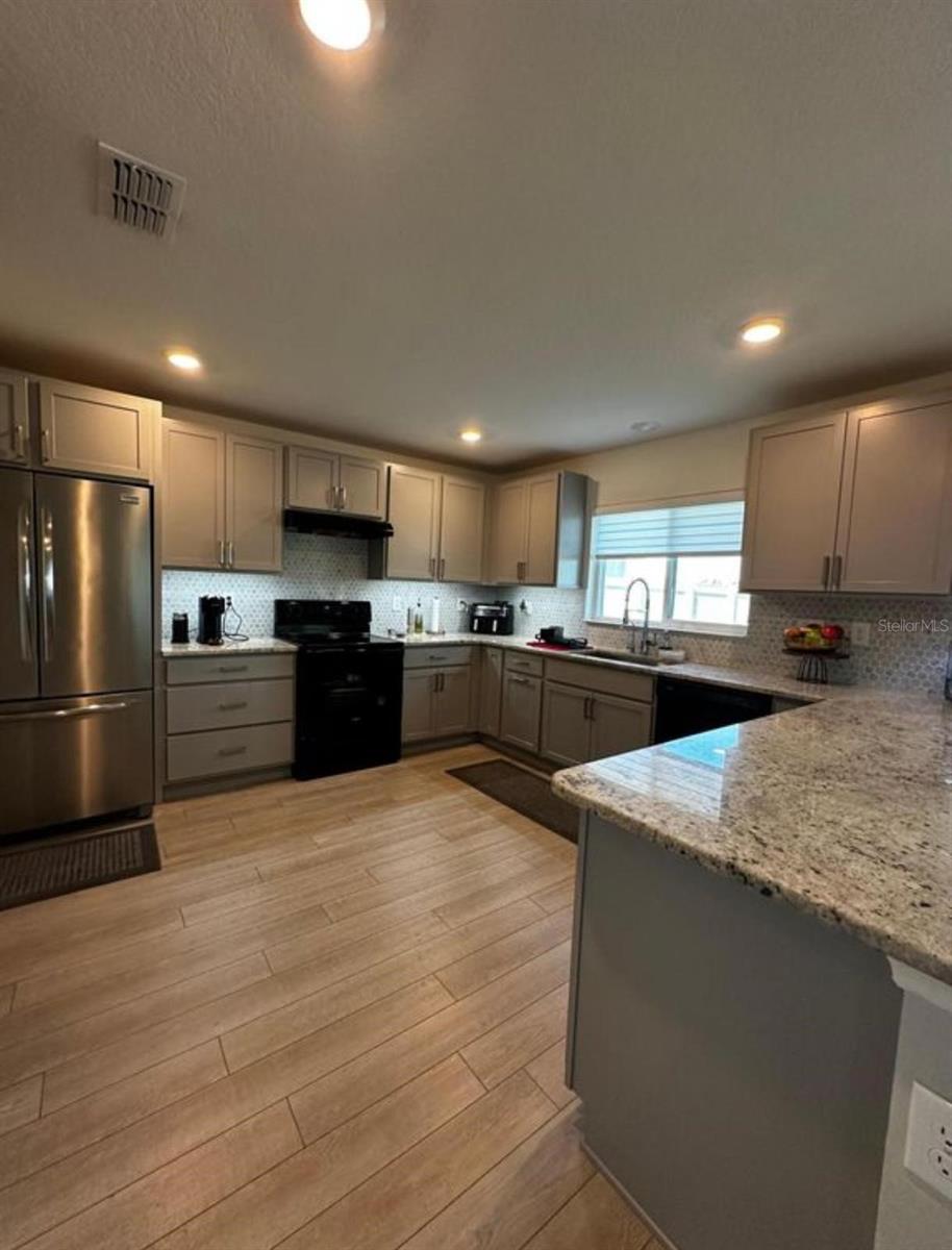 594 PRESERVE POINTE BLVD, DAVENPORT, FL, 33837