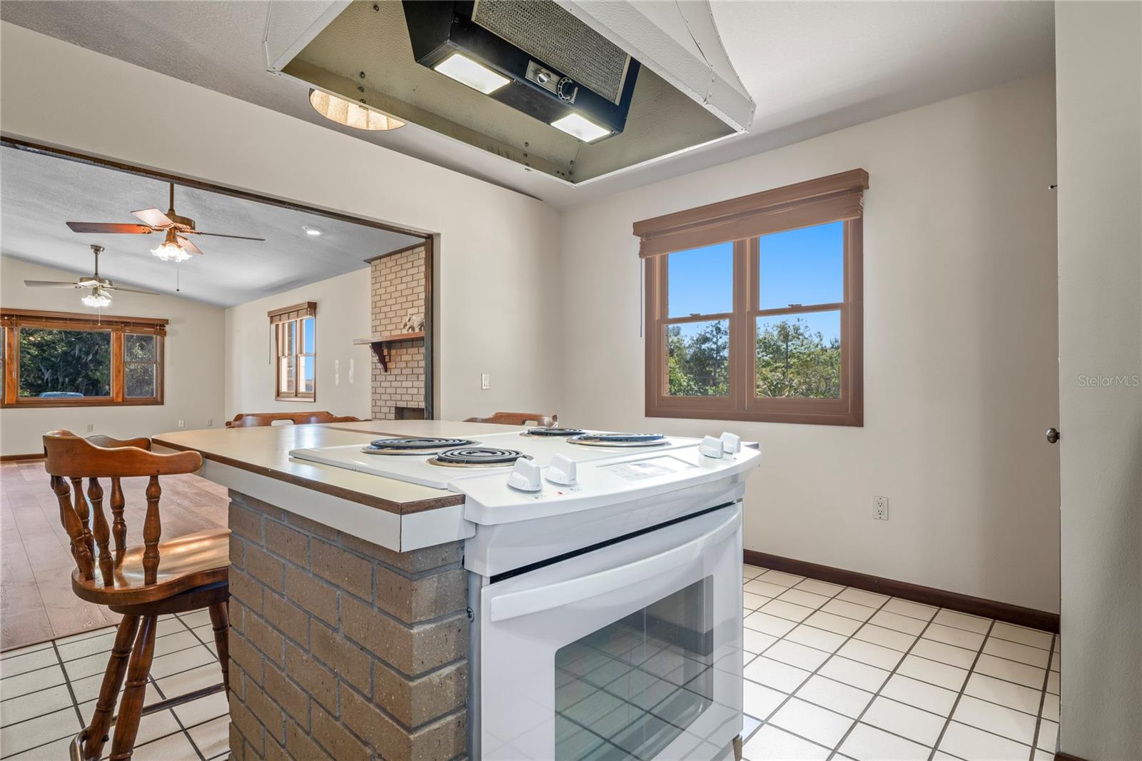 7169 SPRUCE DR, WEEKI WACHEE, FL, 34607