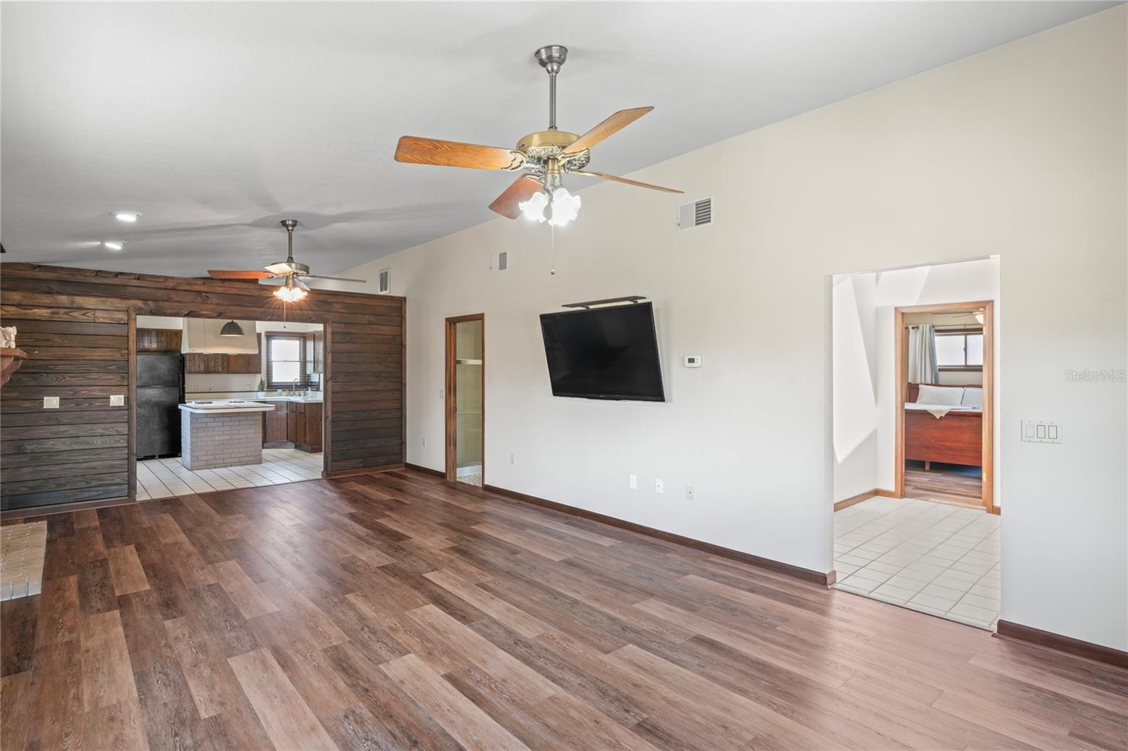 7169 SPRUCE DR, WEEKI WACHEE, FL, 34607