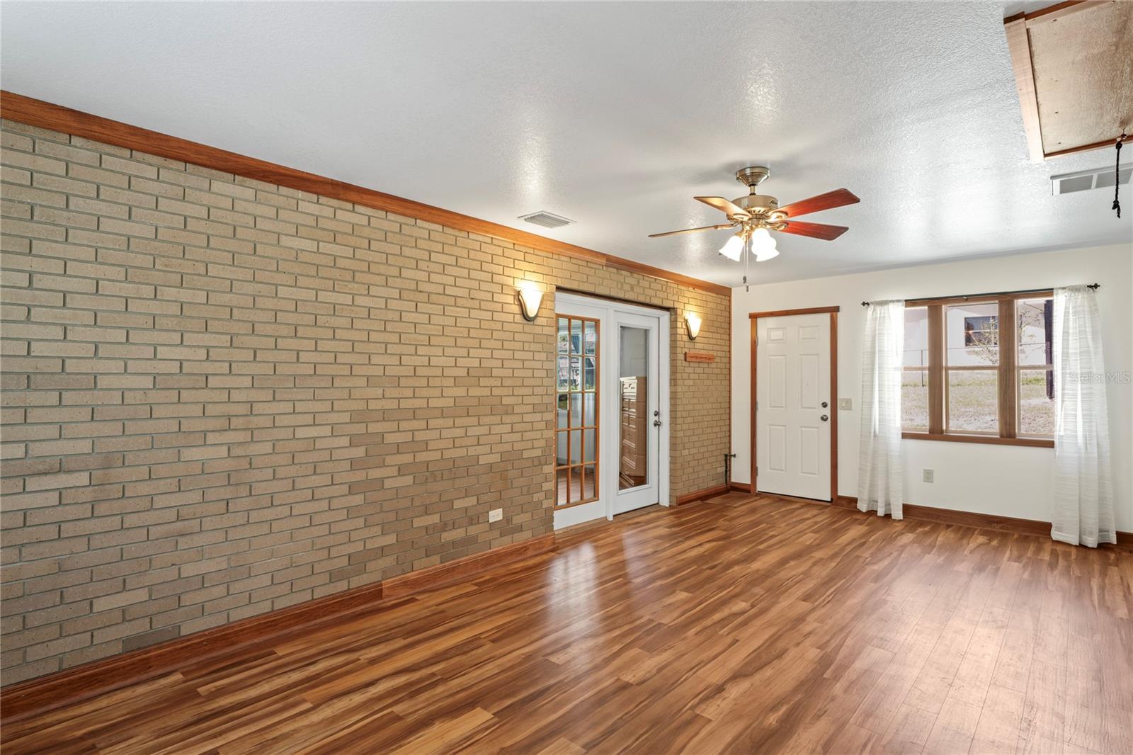 7169 SPRUCE DR, WEEKI WACHEE, FL, 34607