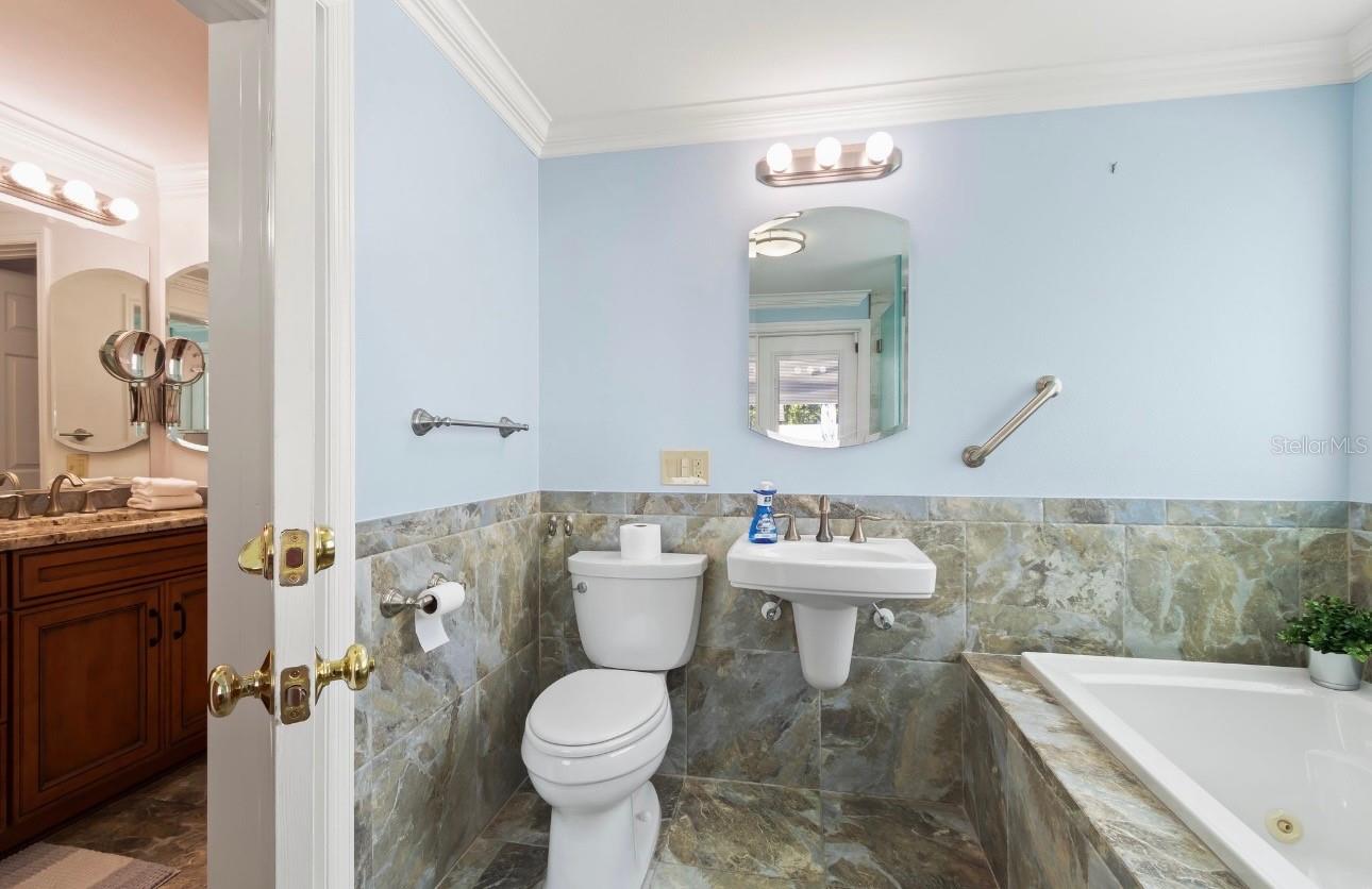 12352 83RD AVE, SEMINOLE, FL, 33772