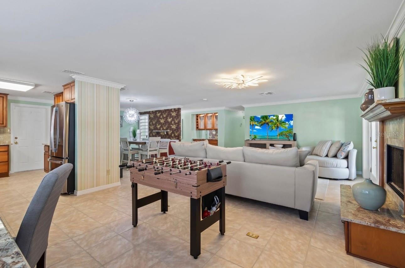 12352 83RD AVE, SEMINOLE, FL, 33772