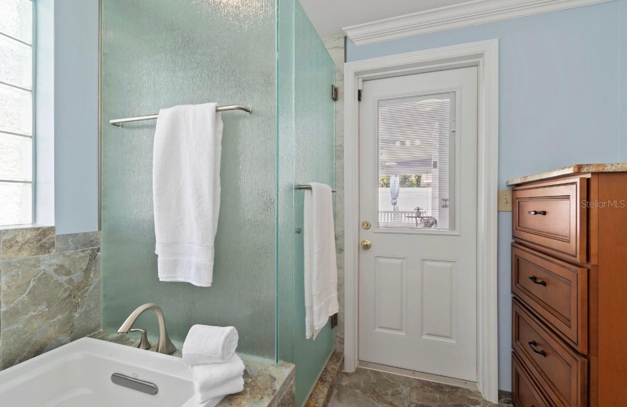 12352 83RD AVE, SEMINOLE, FL, 33772