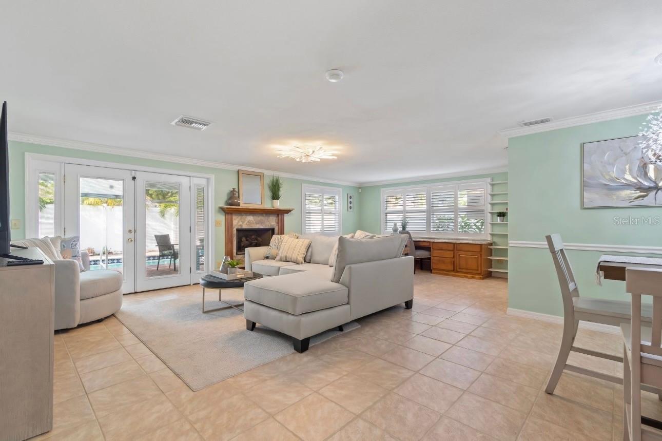 12352 83RD AVE, SEMINOLE, FL, 33772