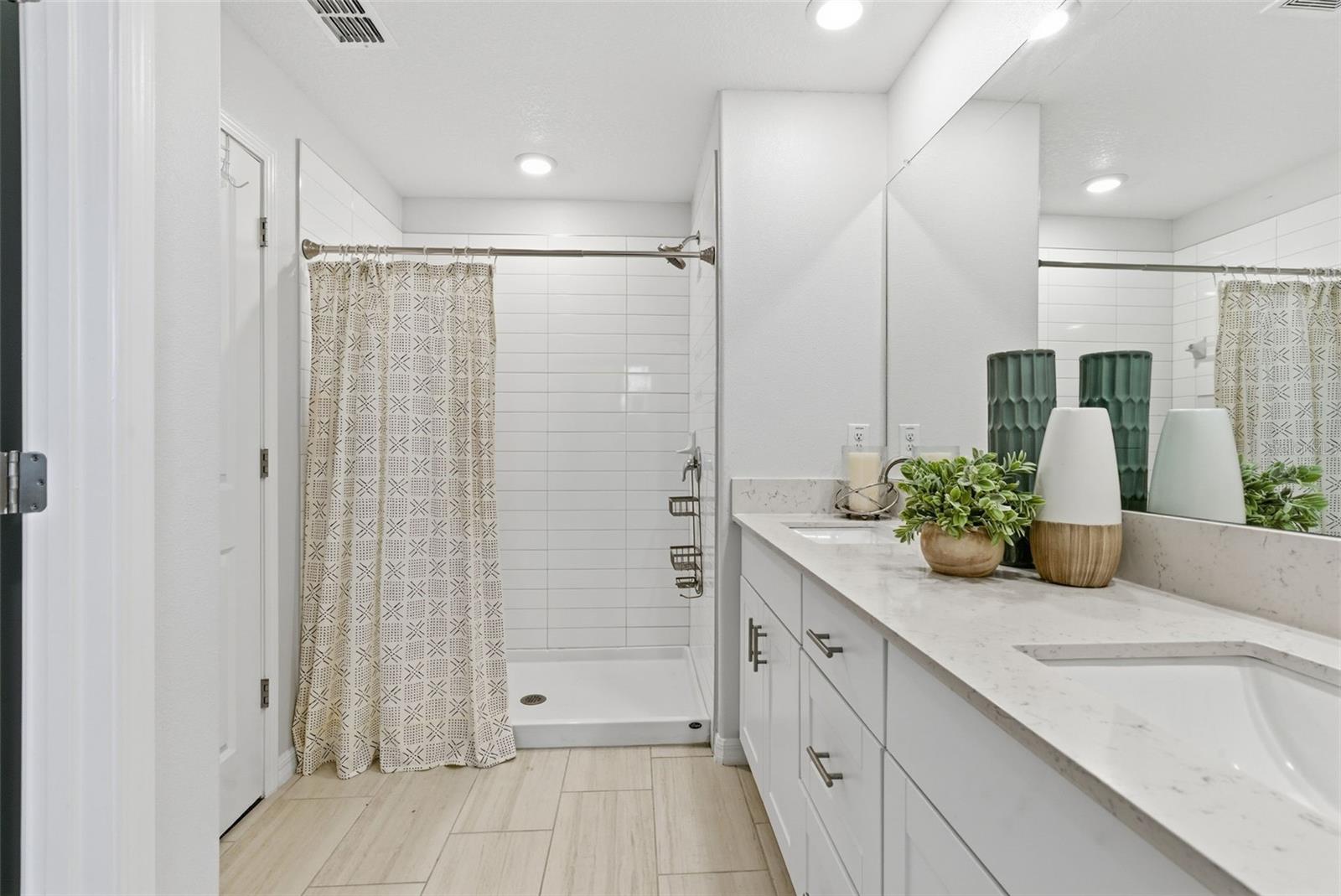 22287 STORYBOOK CABIN WAY, LAND O LAKES, FL, 34637