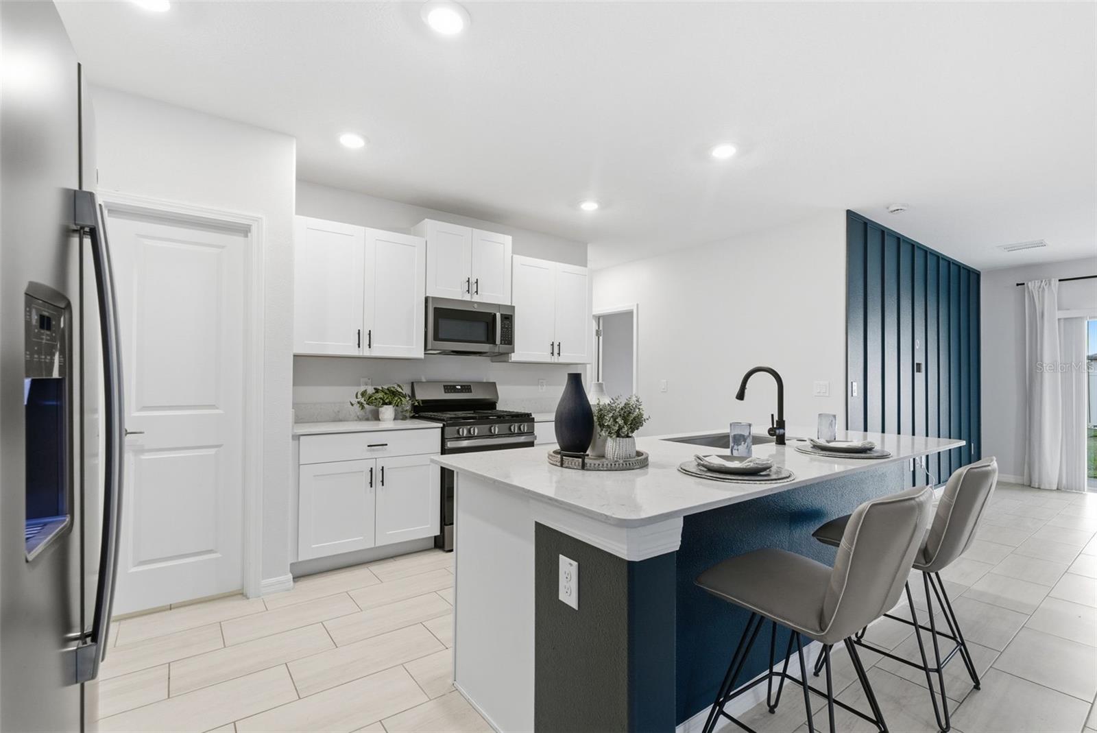 22287 STORYBOOK CABIN WAY, LAND O LAKES, FL, 34637