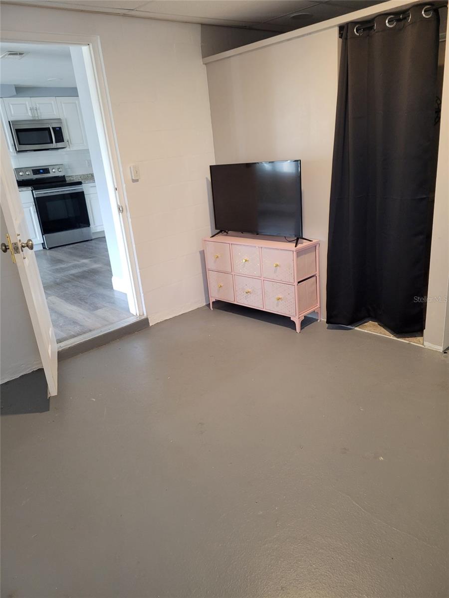 1132 CLAIRBORNE ST, HOLIDAY, FL, 34690