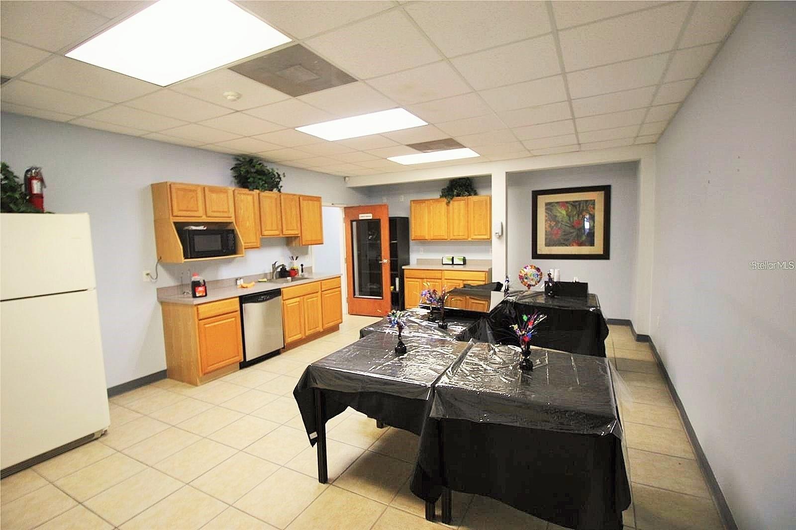 3185 F CONWAY RD, ORLANDO, FL, 32812