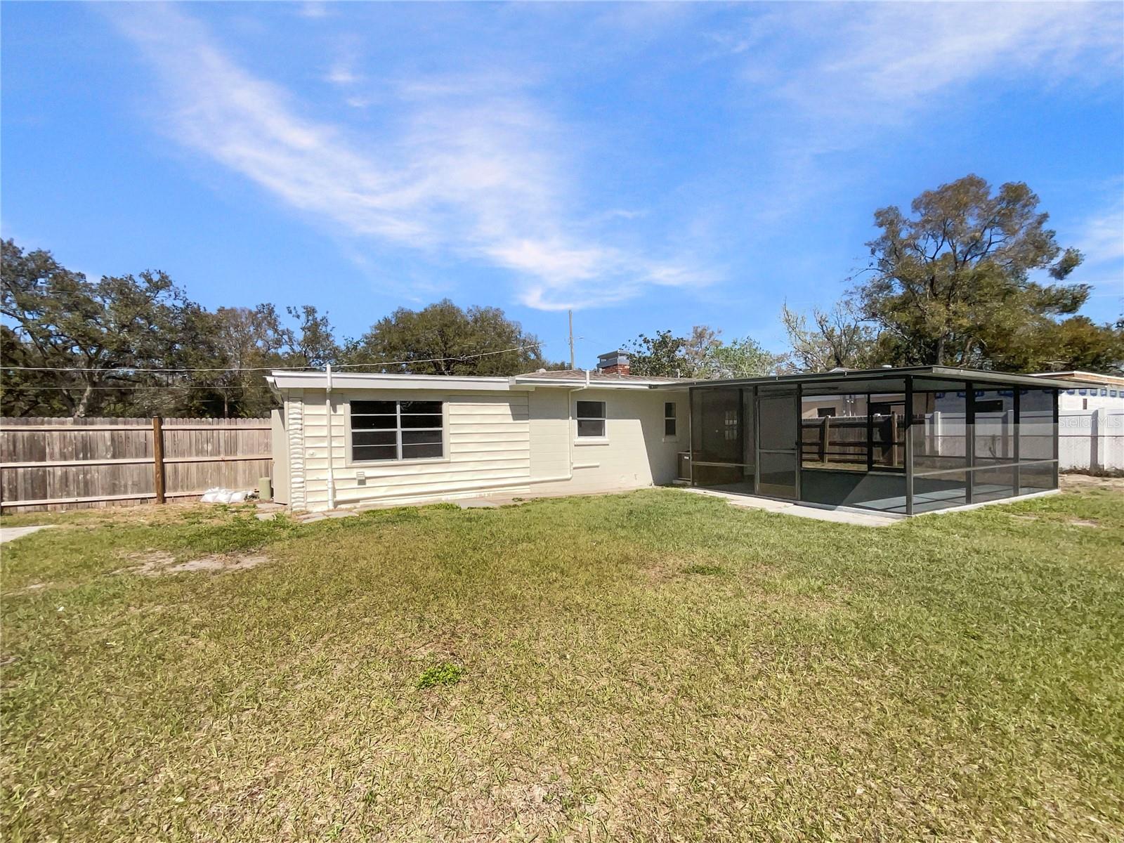 120 W WILDWOOD ST, TAMPA, FL, 33613