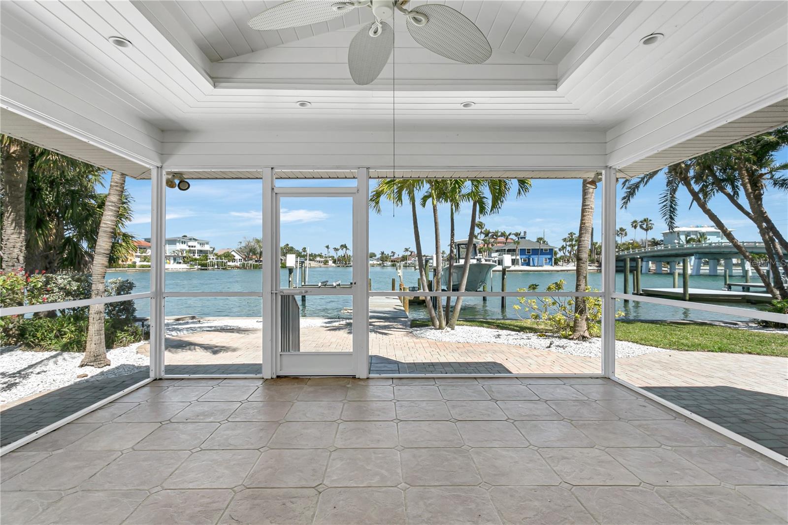 2107 PASS A GRILLE WAY, ST PETE BEACH, FL, 33706