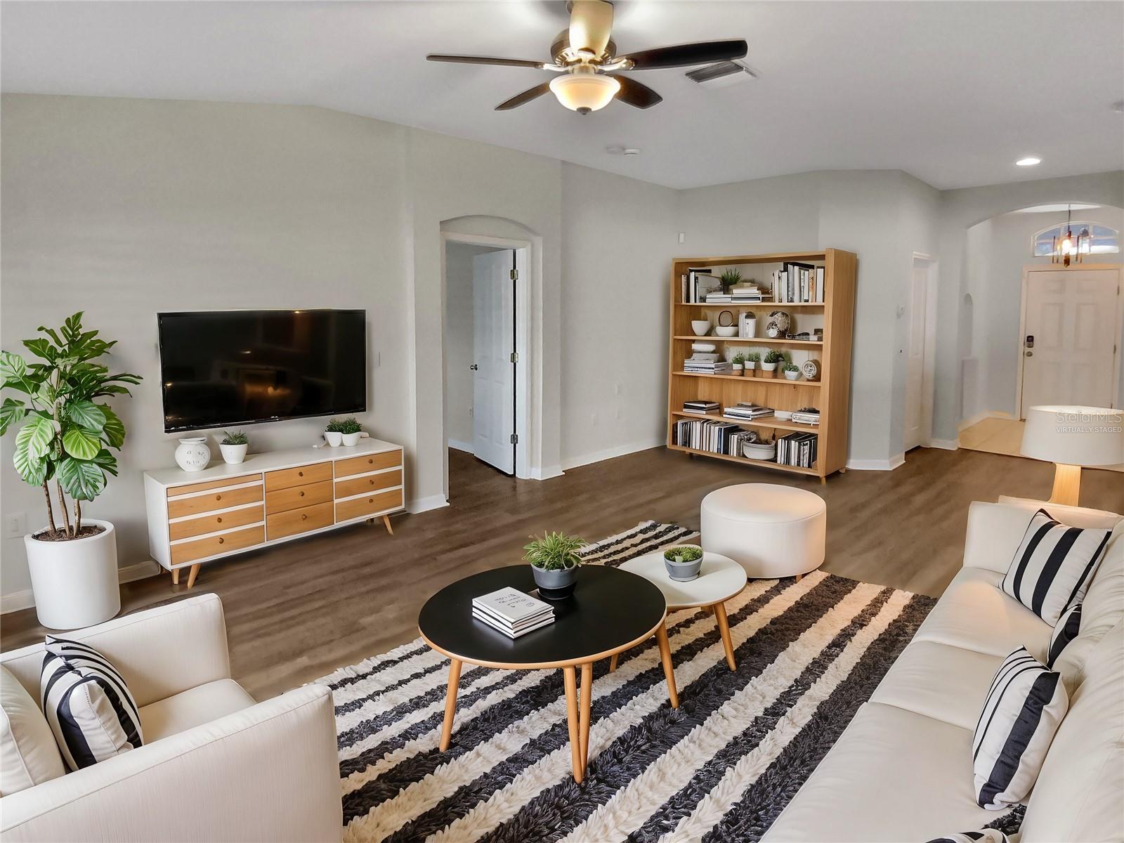 6721 SOMERSET GARDEN WAY, APOLLO BEACH, FL, 33572