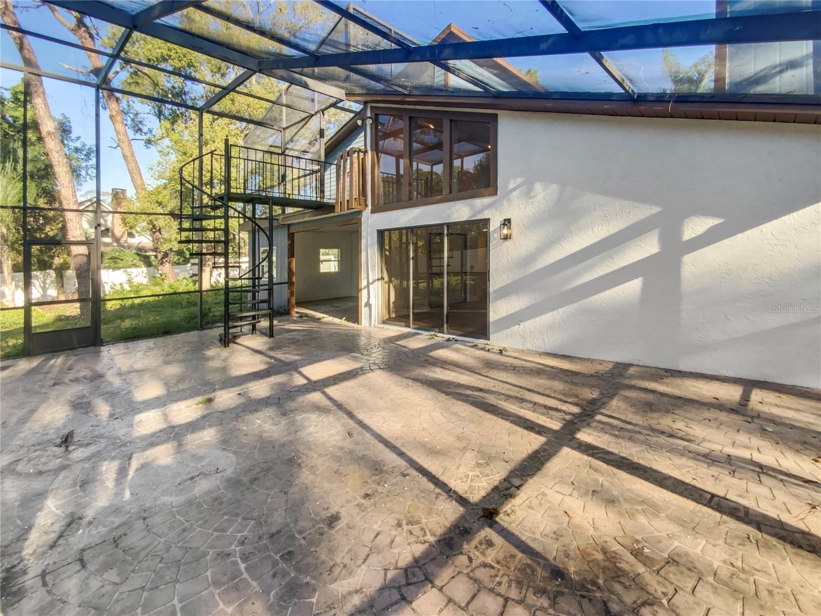 2405 BURLWOOD DR, LUTZ, FL, 33549
