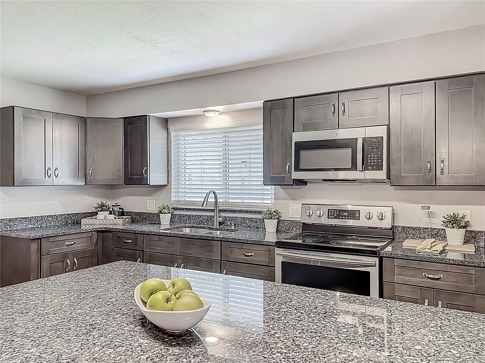 7145 KNOTTYPINE AVE, WINTER PARK, FL, 32792