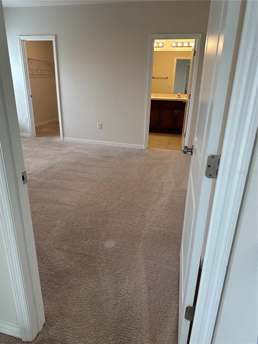 567 MEADOW BEND DRIVE, DAVENPORT, FL, 33837