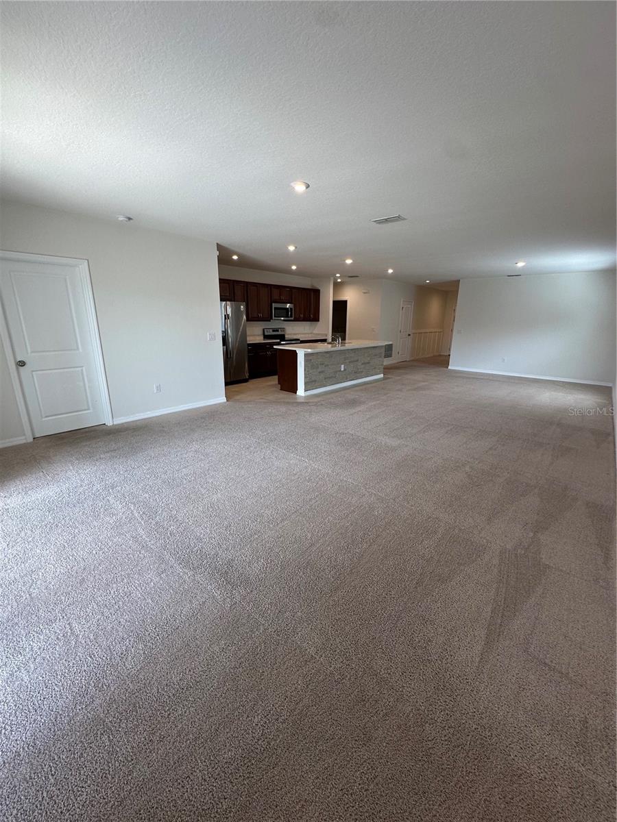 567 MEADOW BEND DRIVE, DAVENPORT, FL, 33837