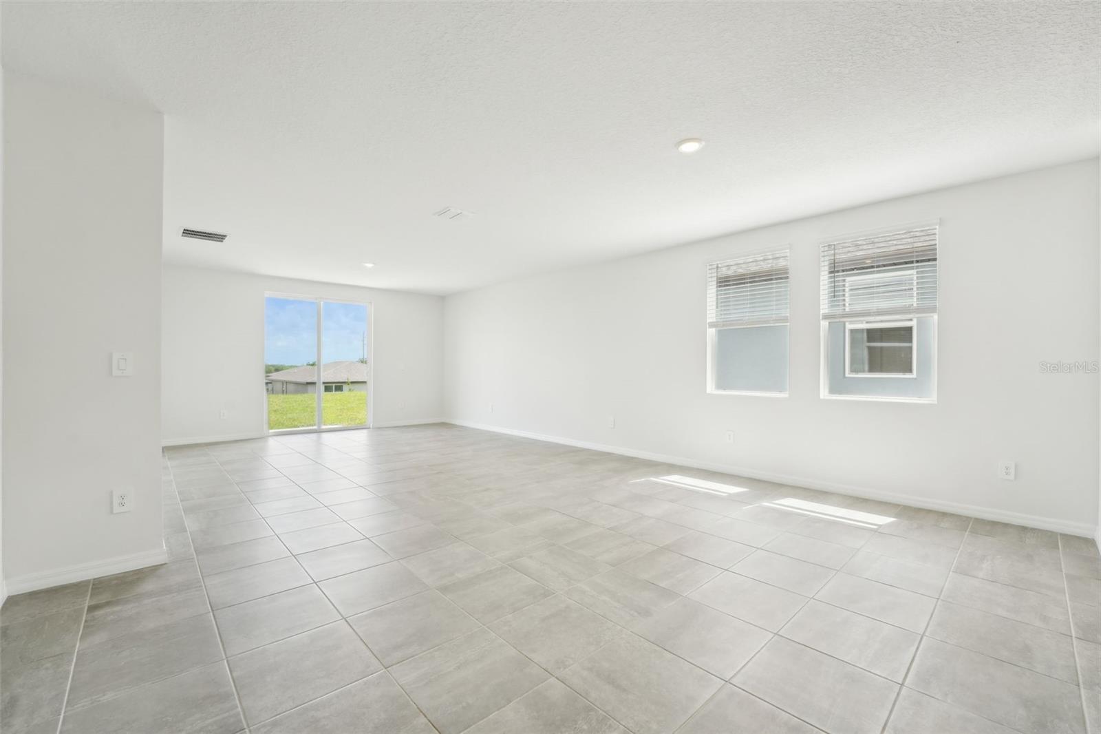 31653 WILD GRAPE LN, BROOKSVILLE, FL, 34602