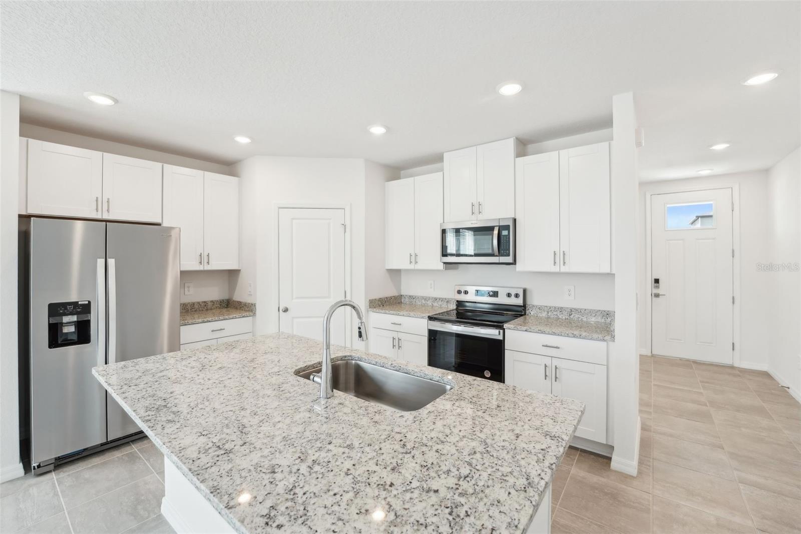 31653 WILD GRAPE LN, BROOKSVILLE, FL, 34602