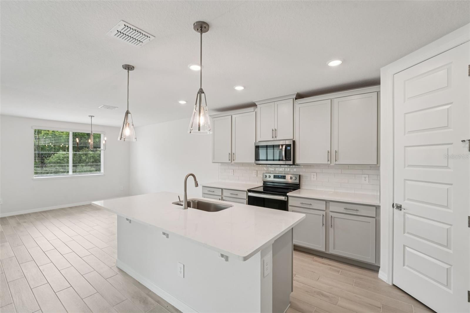 2352 CITRUS BLOOM DR, BARTOW, FL, 33830