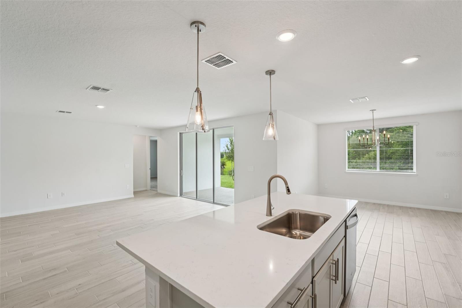 2352 CITRUS BLOOM DR, BARTOW, FL, 33830