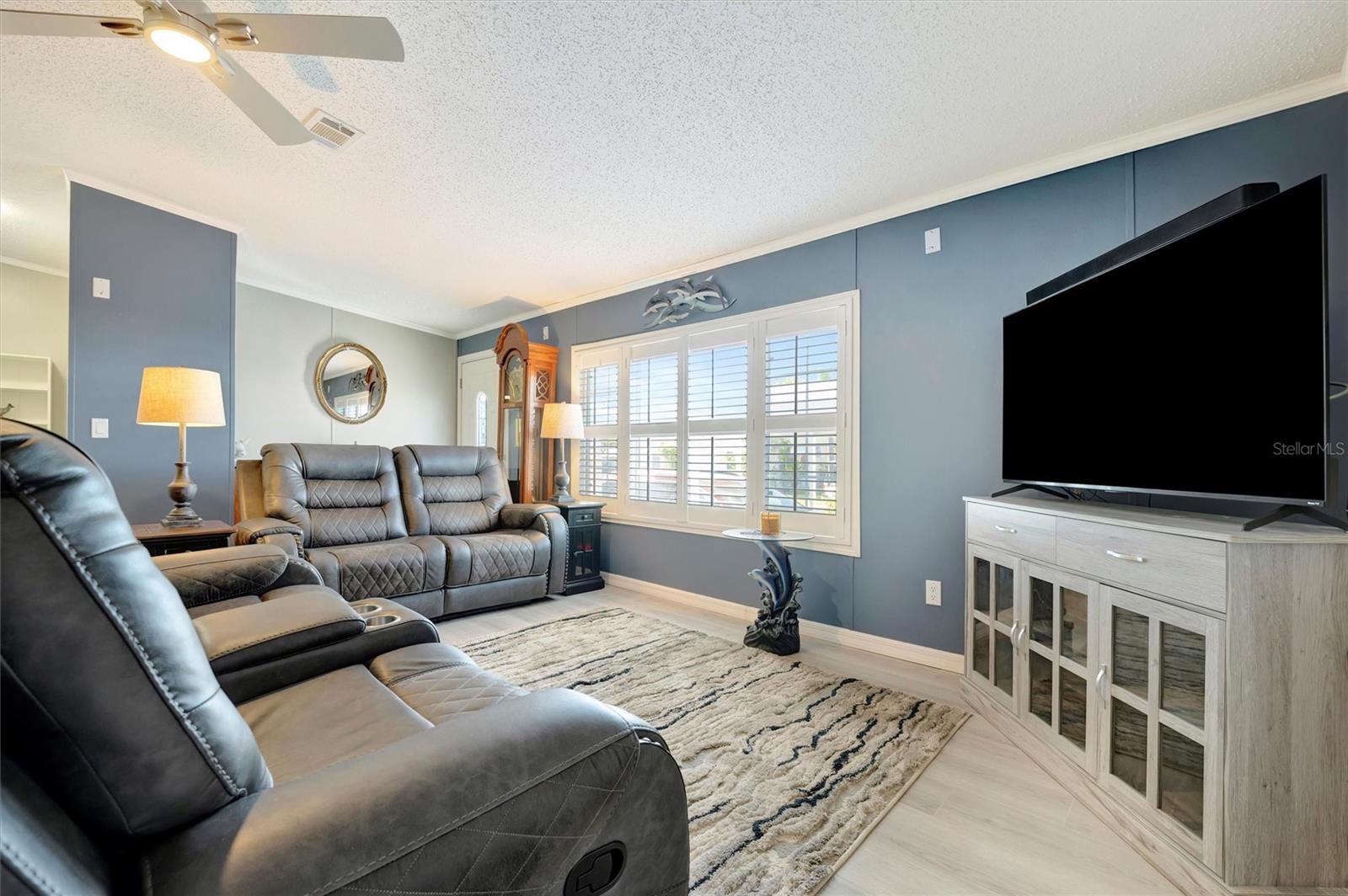 109 W SAINT LUCIA LOOP, APOLLO BEACH, FL, 33572