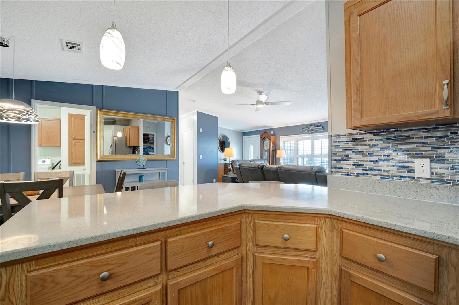 109 W SAINT LUCIA LOOP, APOLLO BEACH, FL, 33572