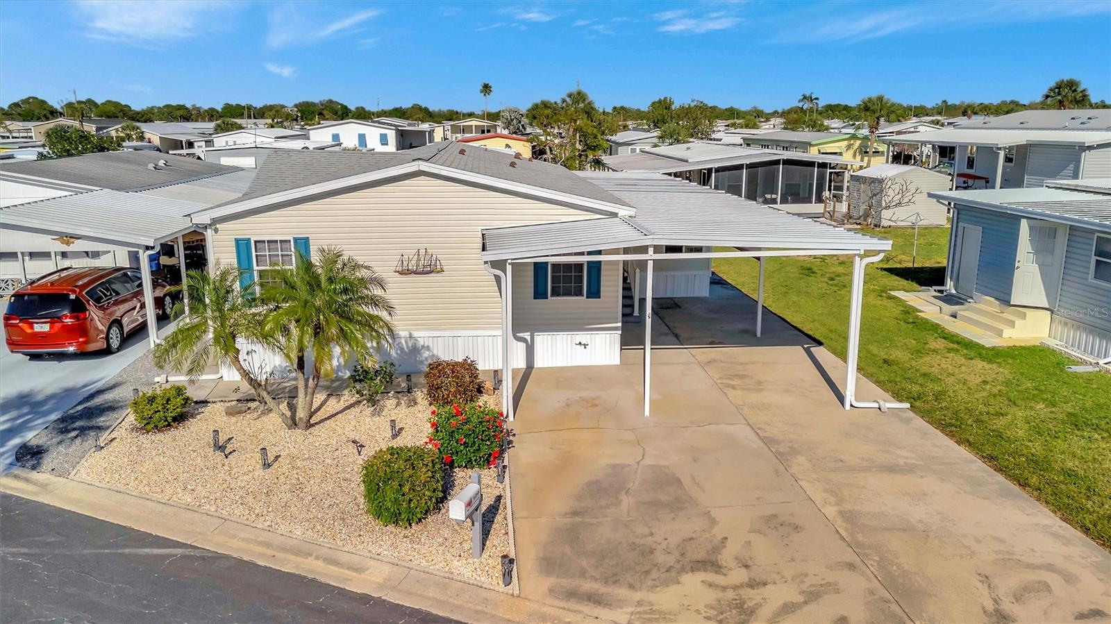 109 W SAINT LUCIA LOOP, APOLLO BEACH, FL, 33572