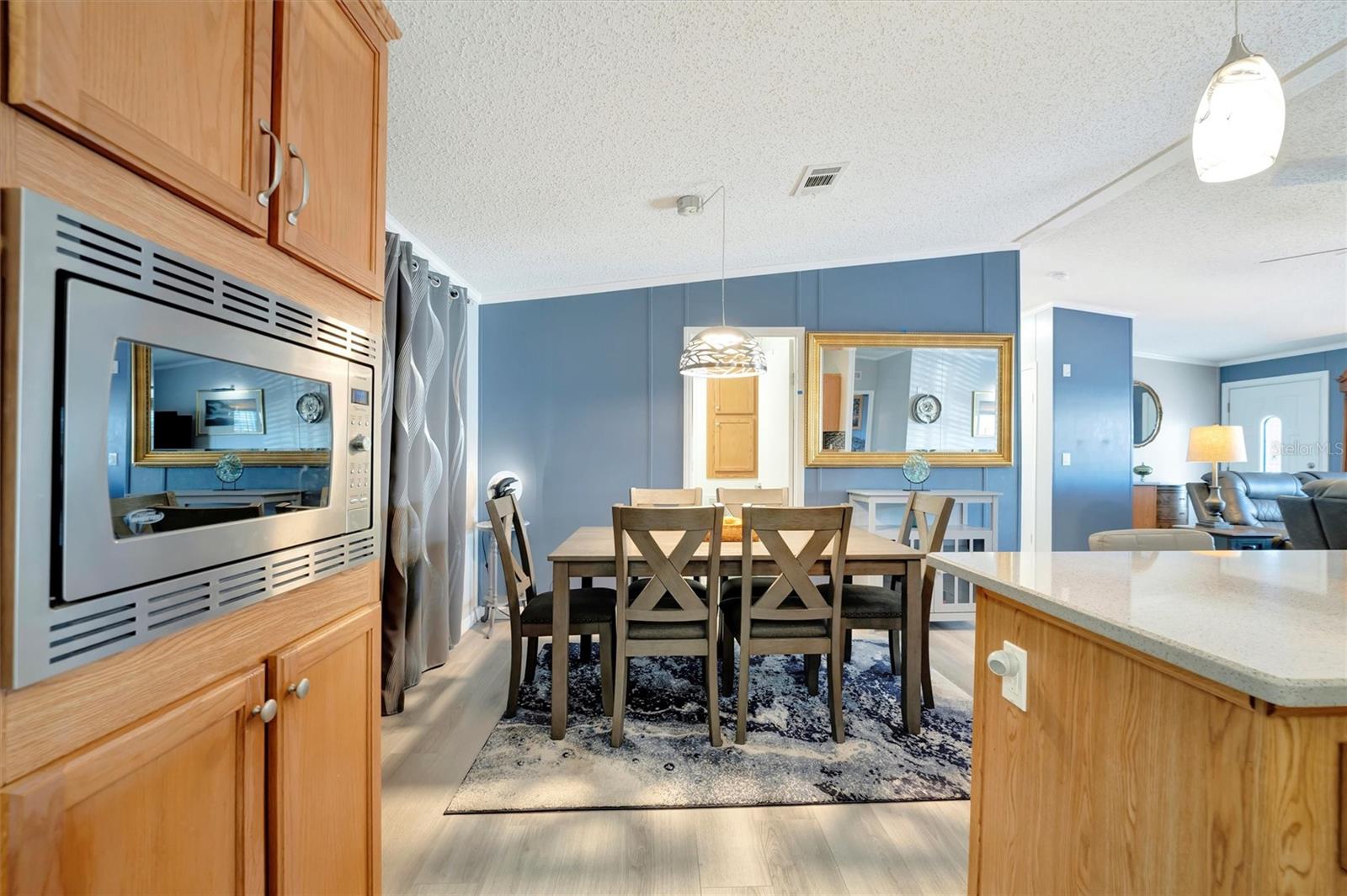 109 W SAINT LUCIA LOOP, APOLLO BEACH, FL, 33572