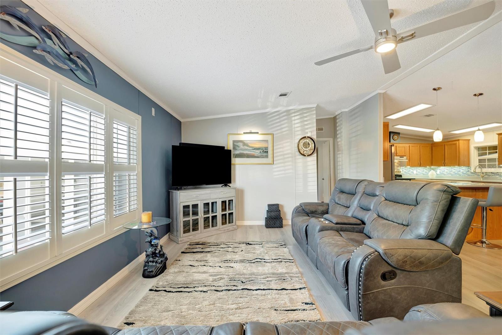 109 W SAINT LUCIA LOOP, APOLLO BEACH, FL, 33572