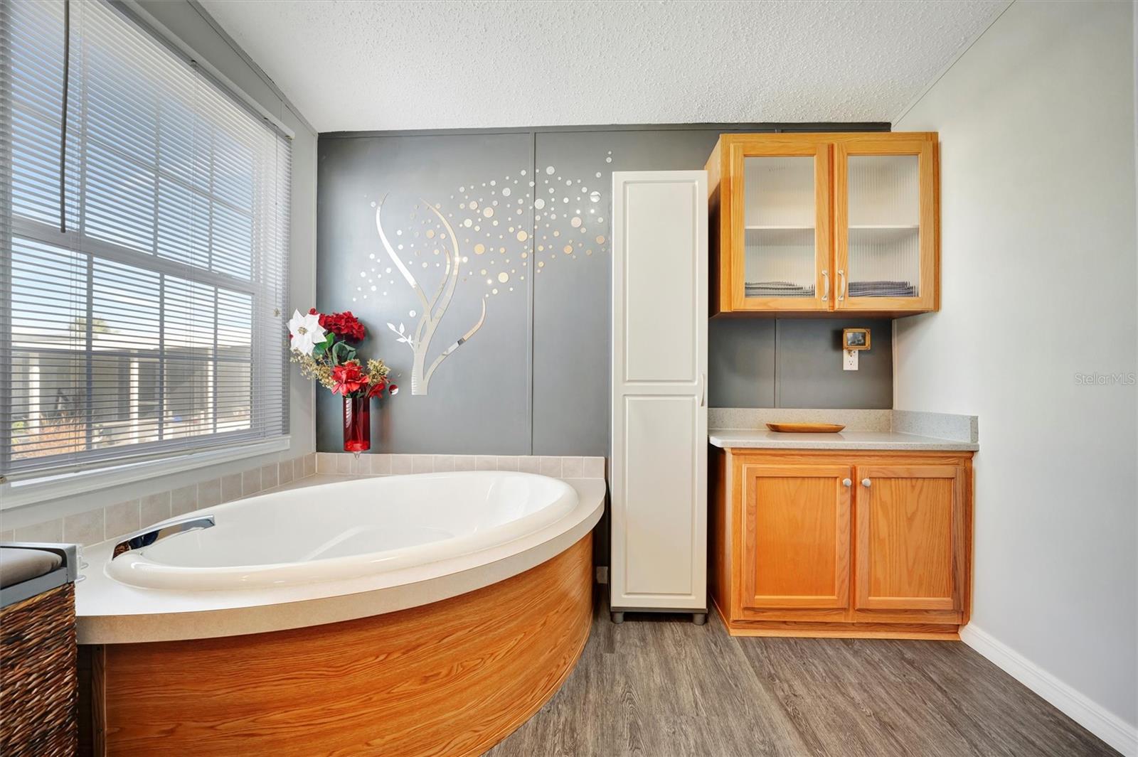 109 W SAINT LUCIA LOOP, APOLLO BEACH, FL, 33572