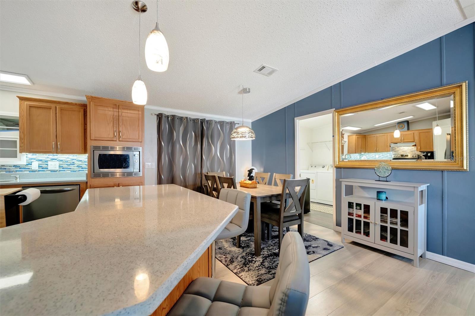 109 W SAINT LUCIA LOOP, APOLLO BEACH, FL, 33572