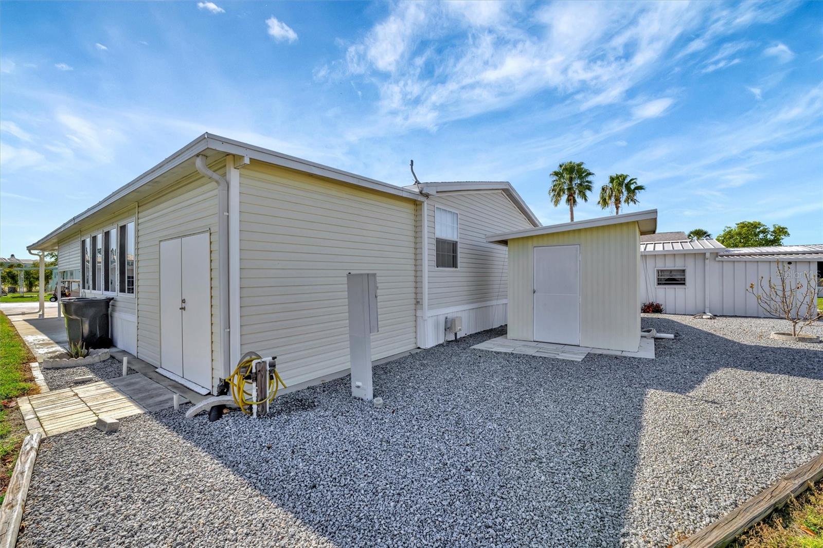 109 W SAINT LUCIA LOOP, APOLLO BEACH, FL, 33572