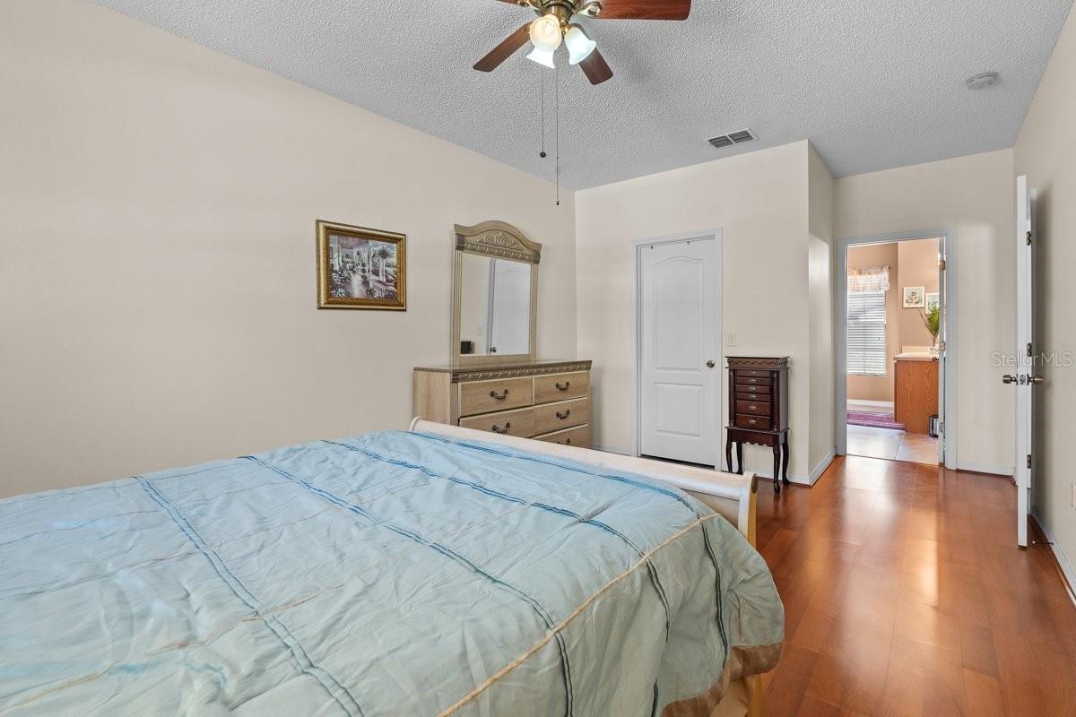 2721 VILLAGE PINE TER, ORLANDO, FL, 32833