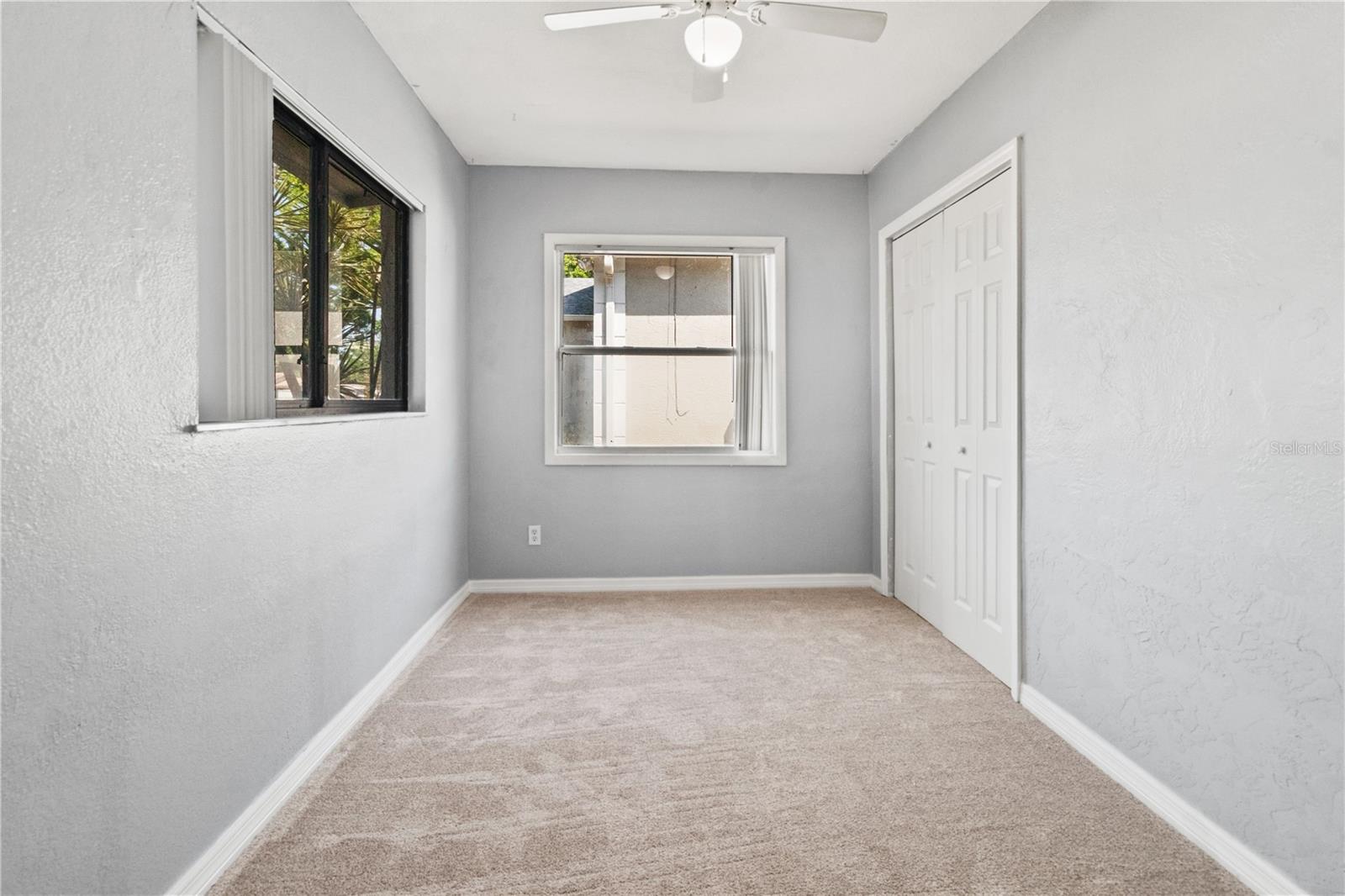 218 80TH AVE N, ST PETERSBURG, FL, 33702