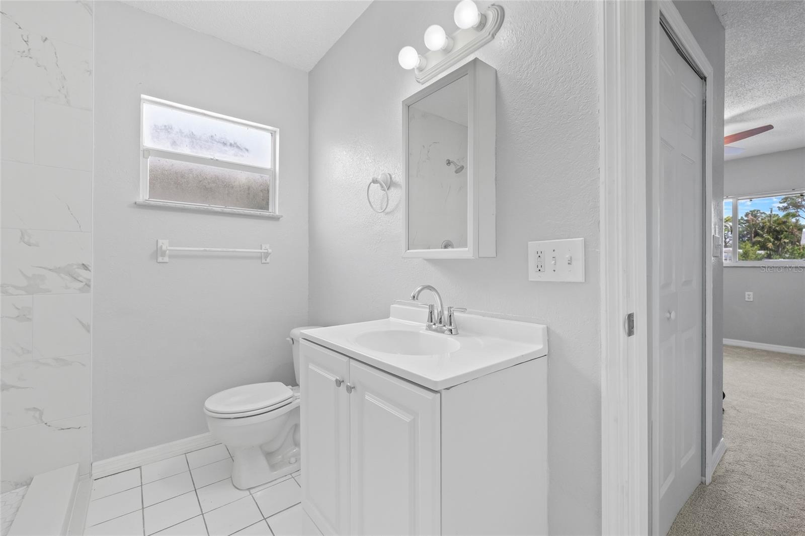 218 80TH AVE N, ST PETERSBURG, FL, 33702