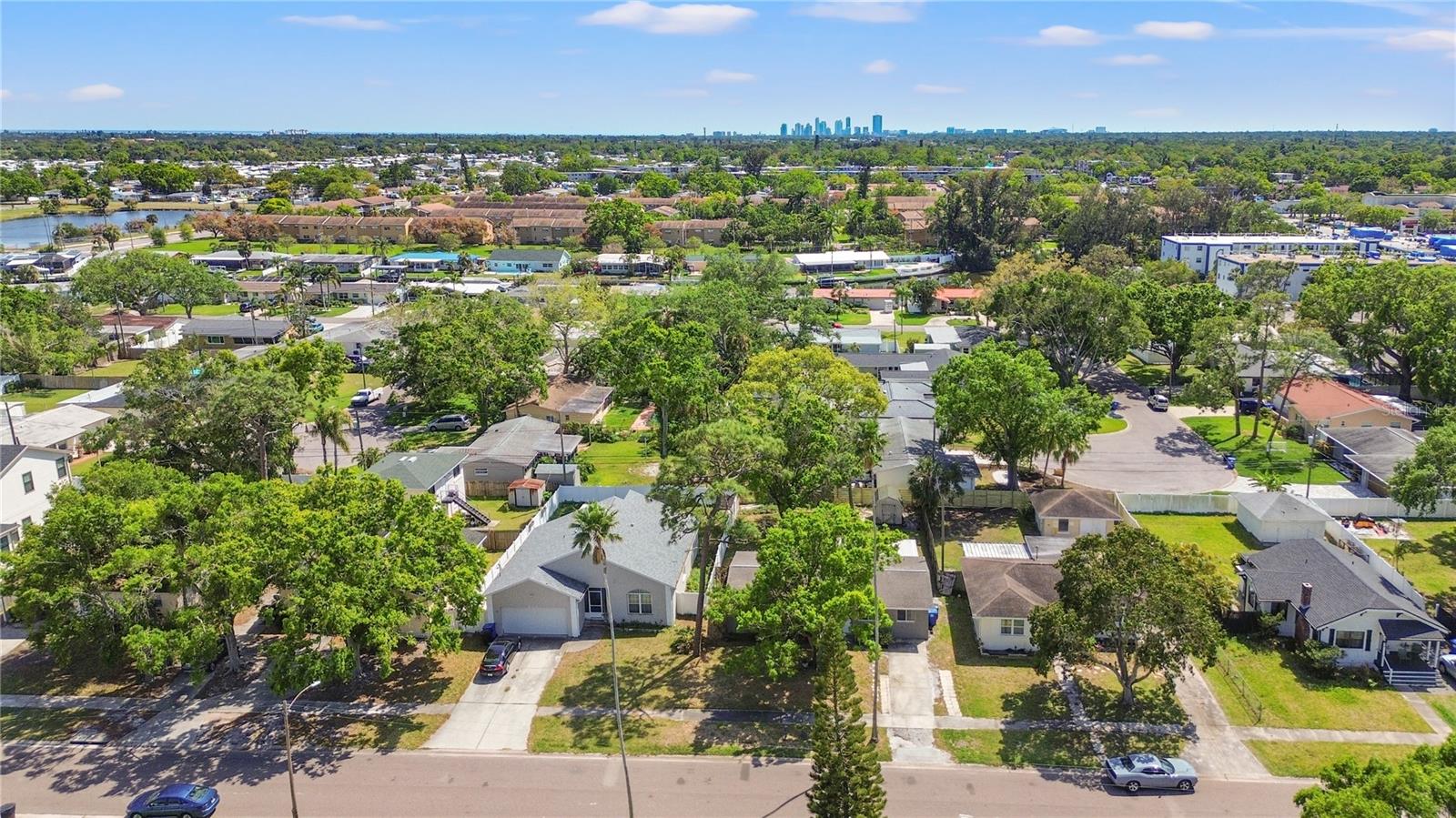 218 80TH AVE N, ST PETERSBURG, FL, 33702