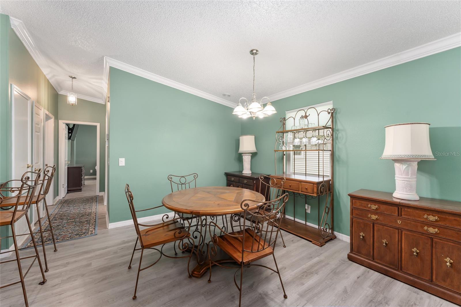 1401 W SCHWARTZ BLVD, LADY LAKE, FL, 32159