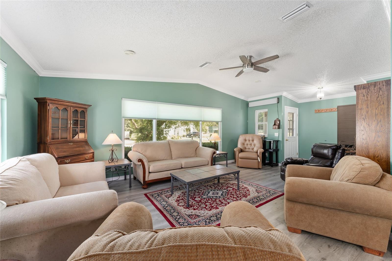 1401 W SCHWARTZ BLVD, LADY LAKE, FL, 32159