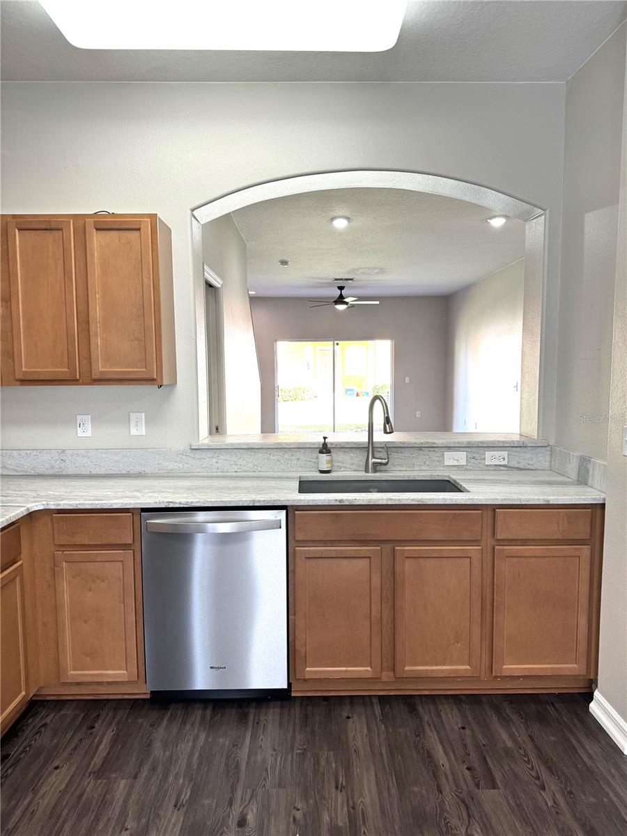 4188 WINDING VINE DR, LAKELAND, FL, 33812