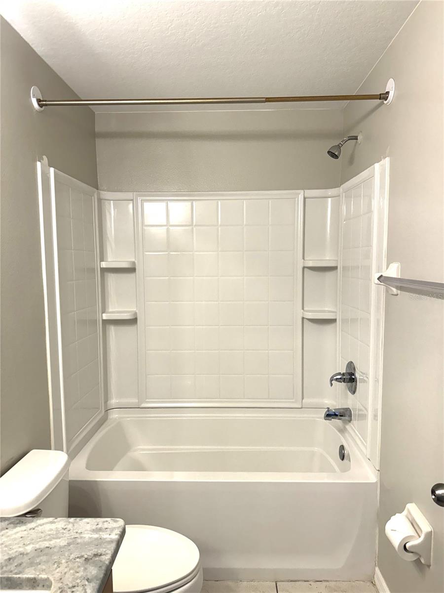 4188 WINDING VINE DR, LAKELAND, FL, 33812